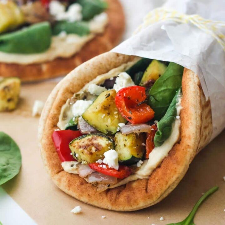 HUMMUS W/ PITA & VEGETABLES