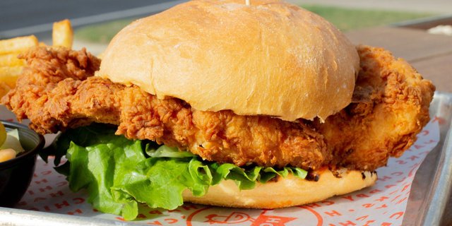 Chick Sandwich Boxed Lunch