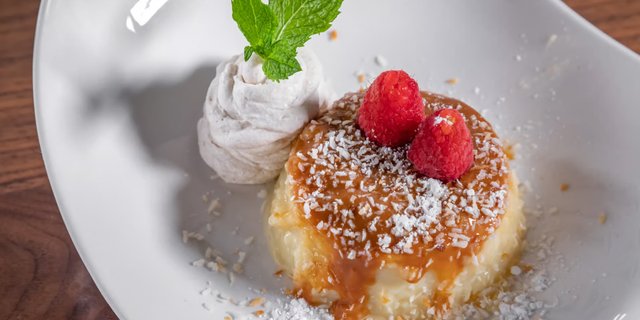 Flan de Coco w/ Dulce de Leche