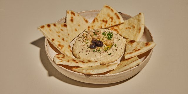 Hummus w/ Pita